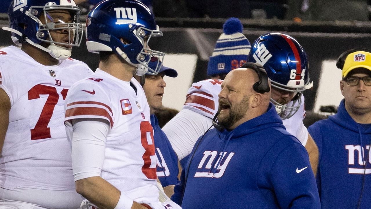 Grading the Giants: Offense earns better mark with strong second-half  showing - Newsday