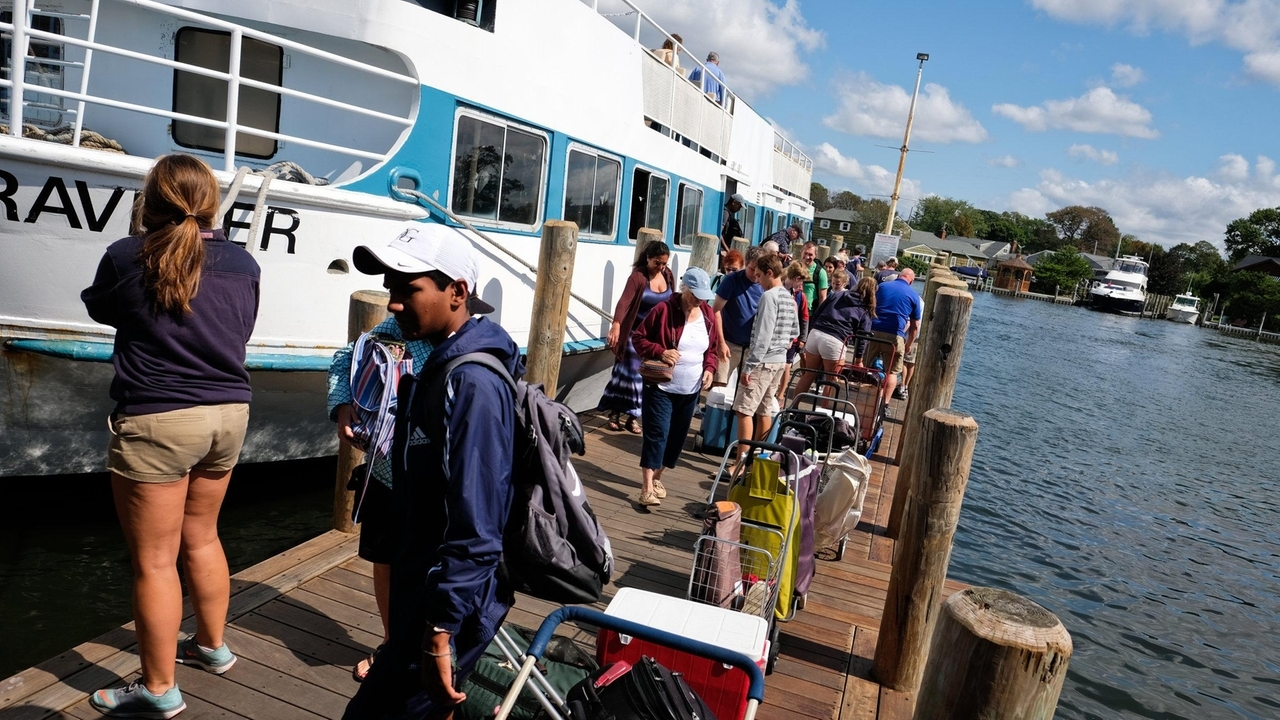 Connecticut, Rhode Island and more ferry trips from Long Island - Vimarsana News