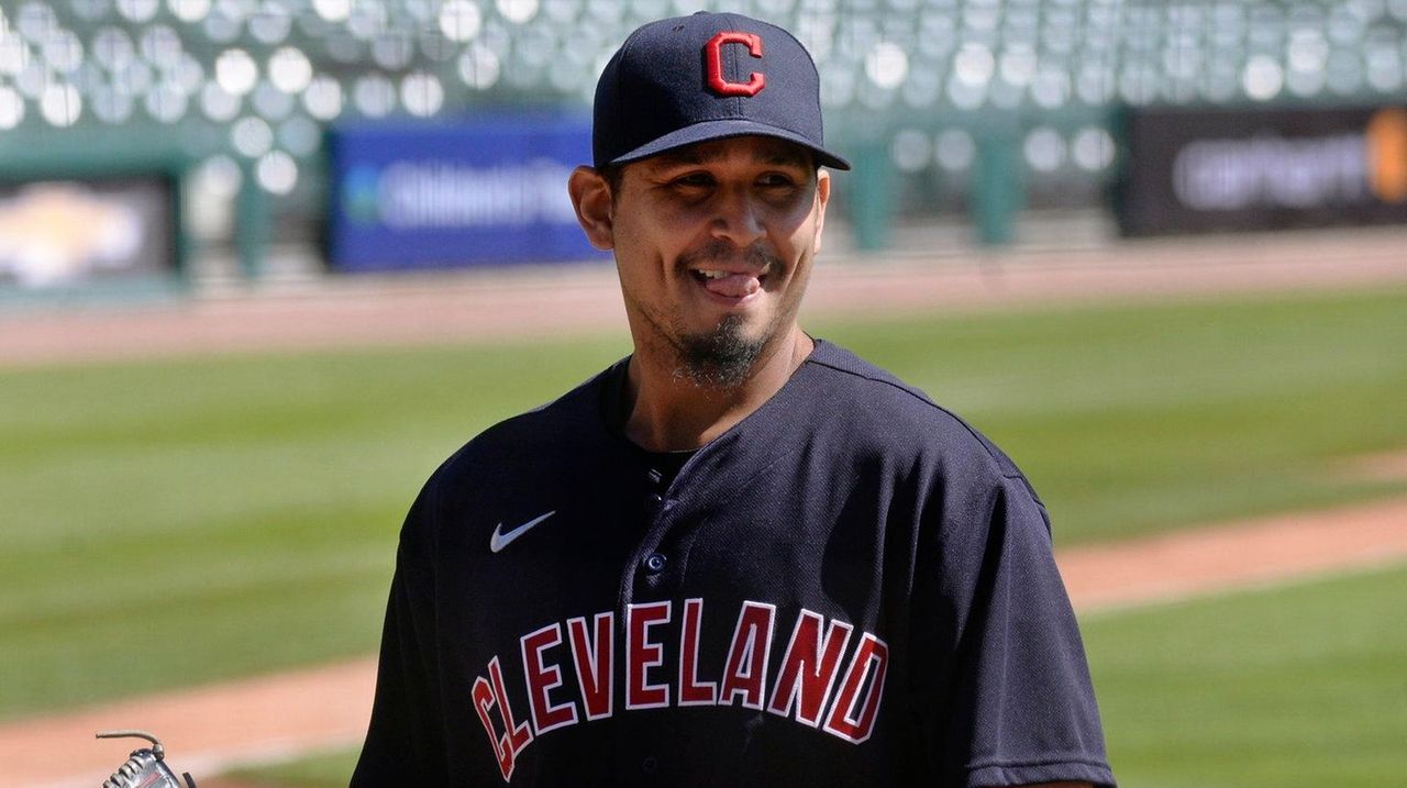 Why Mets' Carlos Carrasco never got on track in 1st season in N.Y. 