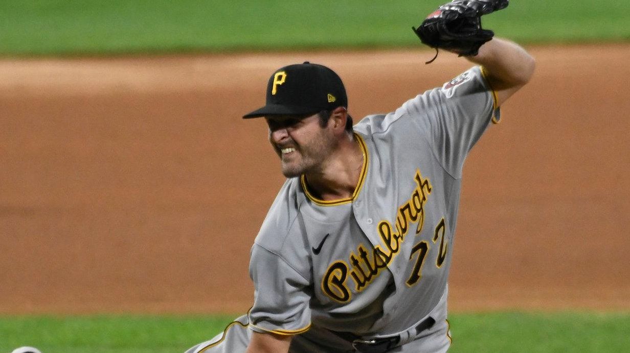 White Sox ace Lucas Giolito throws first no-hitter of 2020 vs. Pirates 