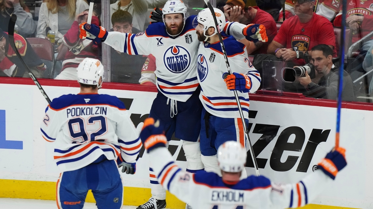 Leon Draisaitl scores in OT again, Oilers beat Panthers 5-4 in Game 4 ...