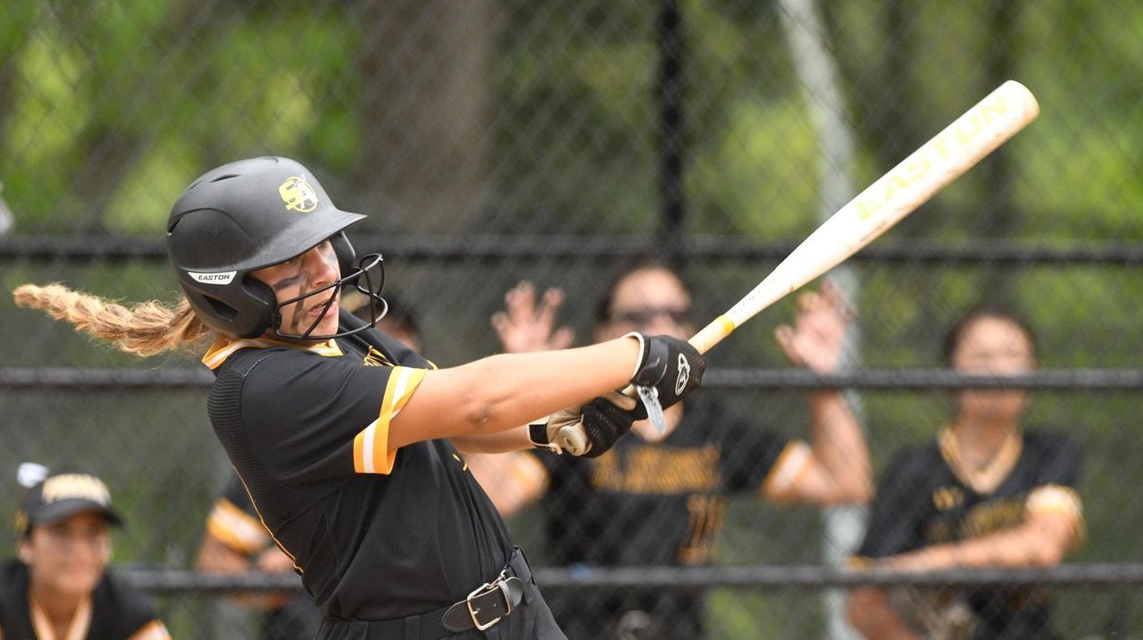 CHSAA softball final St. Anthony's vs. Sacred Heart Newsday