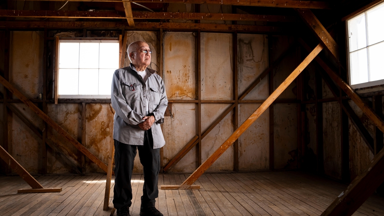 Japanese Americans were jailed in a desert. Survivors worry a wind farm will overshadow the past. - Vimarsana News