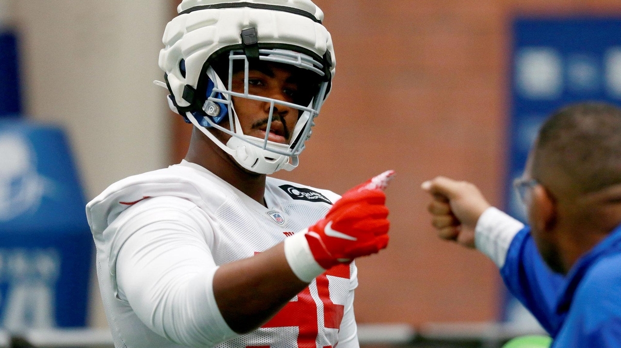 Giants aim to make complete defender out of Jordon Riley - Newsday