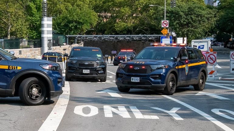 The MTA shut down the Queens-Midtown Tunnel for several hours...