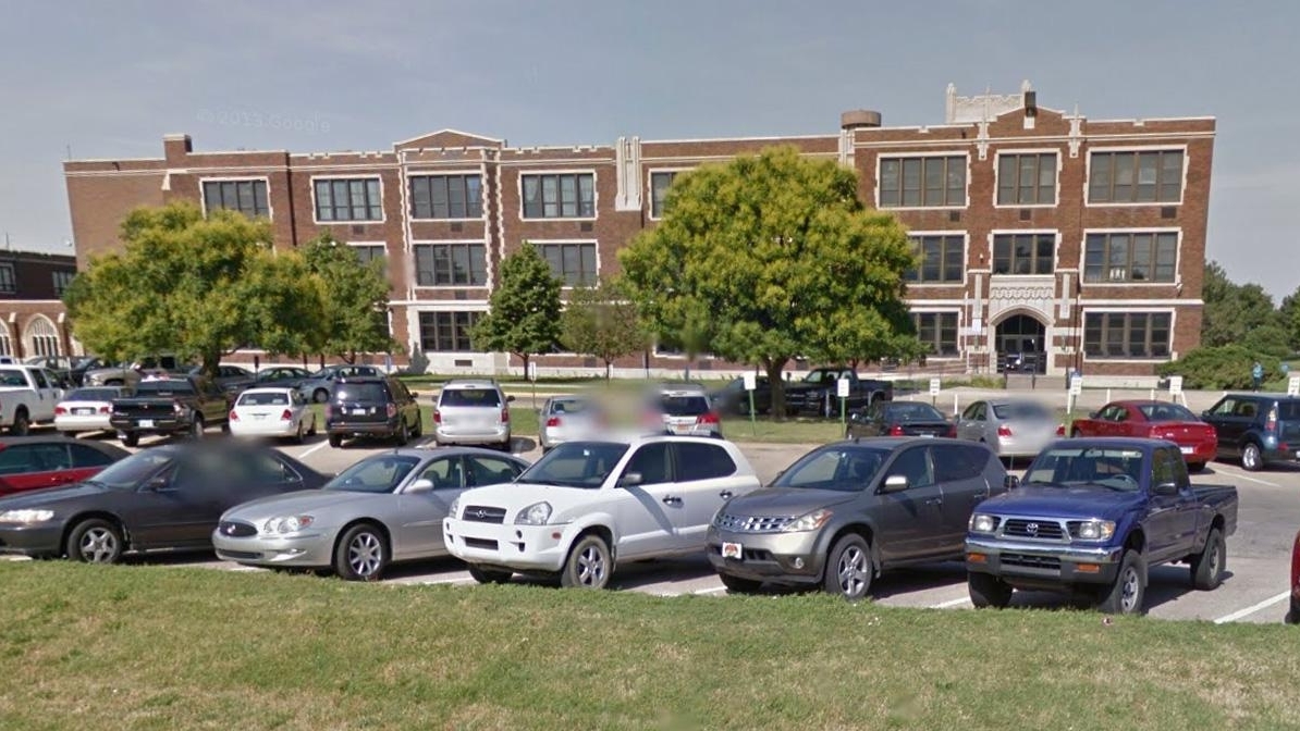 Kansas high school asks student with Down syndrome, autism to remove ...