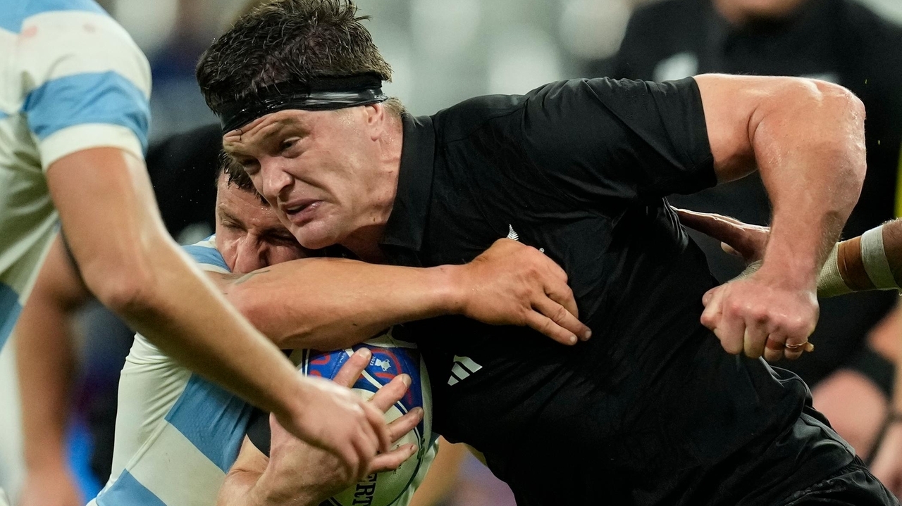 Scott Barrett bounces back as the Crusaders go top in Super Rugby - Newsday
