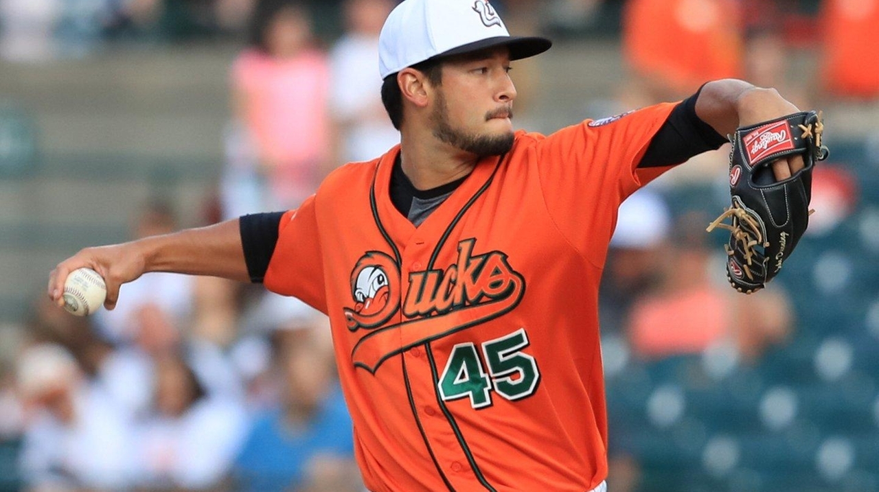 Ducks’ Jake Dunning throwing strikes in rotation now - Newsday