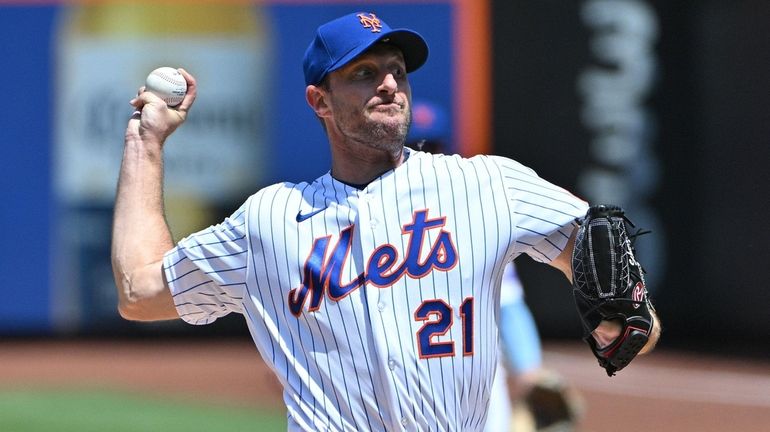 Max Scherzer, Mets blow early four-run lead as Yankees win Subway Series  opener - Newsday