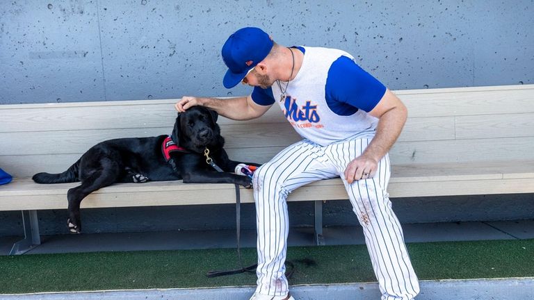 Amazin' Mets Foundation partners with America's VetDogs to raise