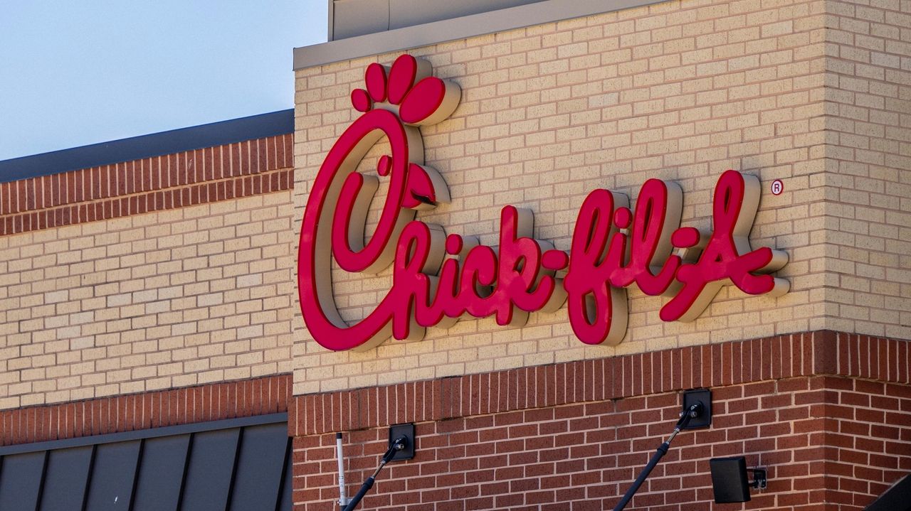 Chick Fil A Opens In Rosedale On Queens Nassau Border Newsday