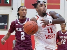 Ethan Saintjean's 29 points help Hills West advance to Suffolk 'AA' final