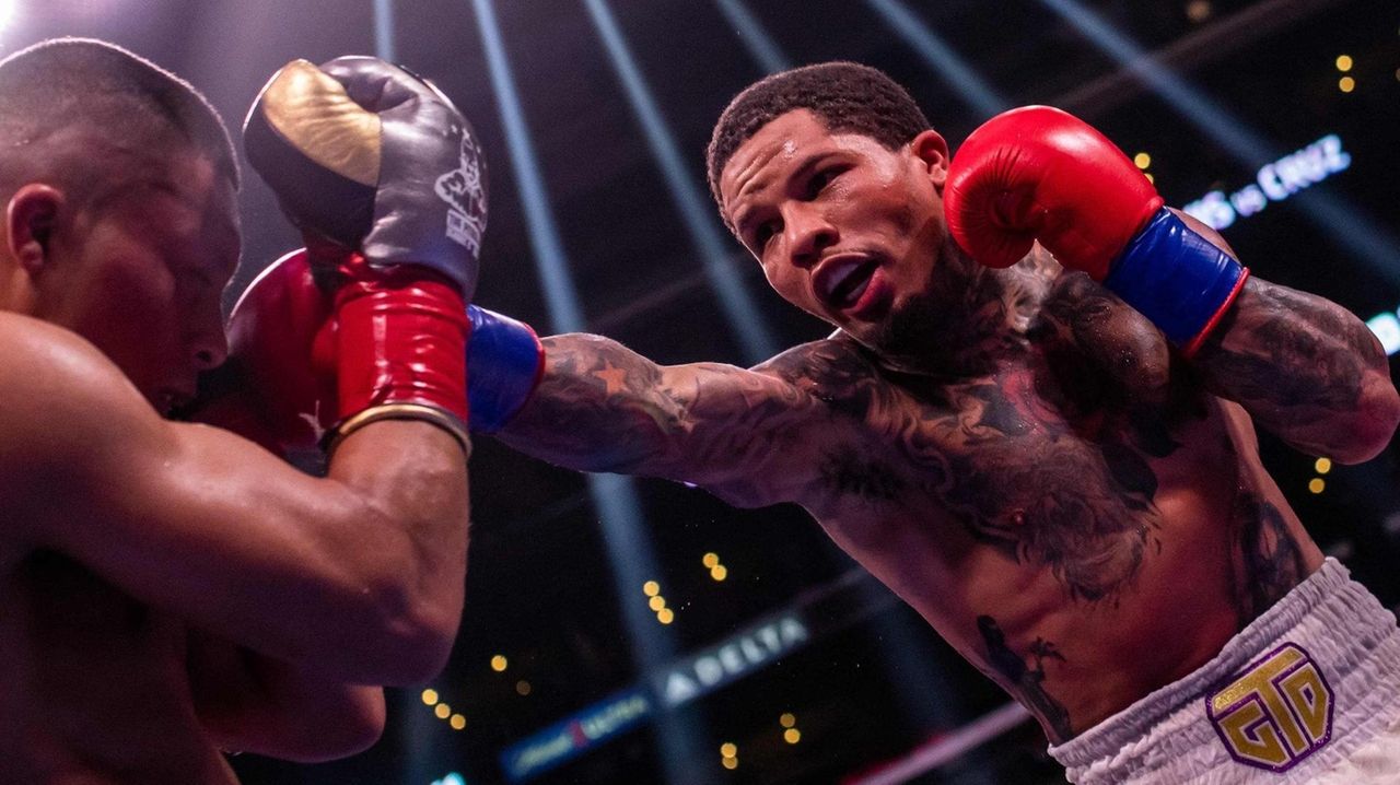 Fight photos Gervonta Davis vs. Isaac Cruz Newsday