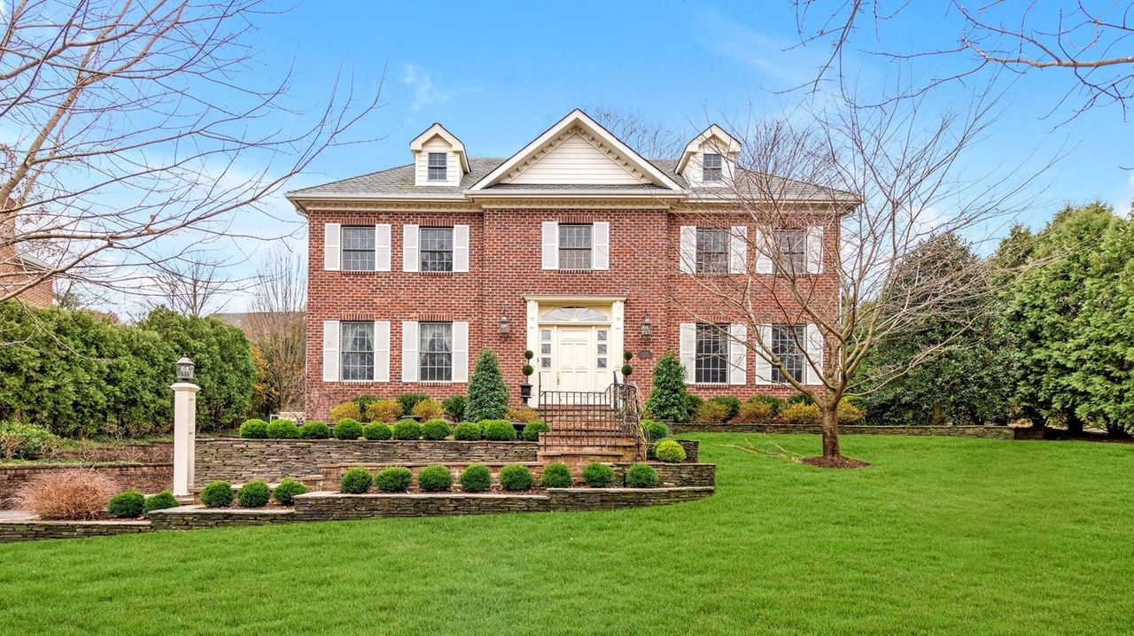 Colonial in Plandome Manor lists for 3.8 million Newsday