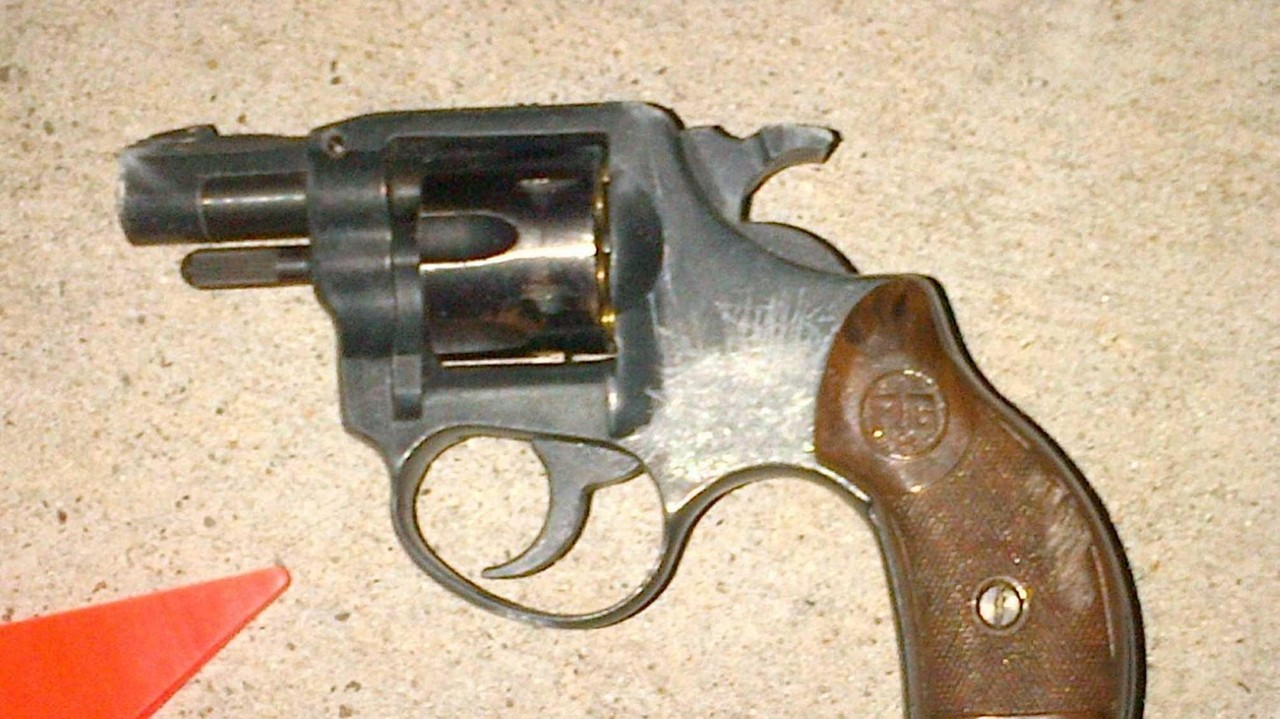 NYPD: 2 officers shoot man who pointed gun - Newsday