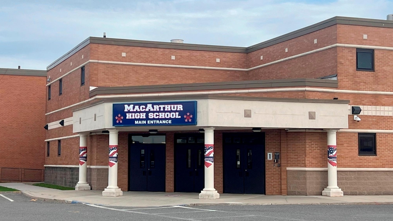 Levittown district to add armed guards outside school buildings