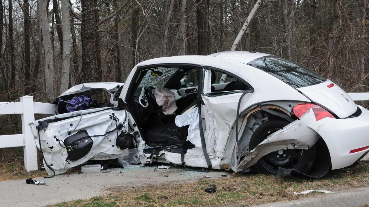 Cops Driver killed in Holtsville twocar crash Newsday