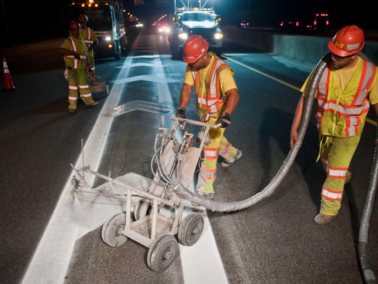 Pull-off areas among LIE safety fixes to come - Newsday