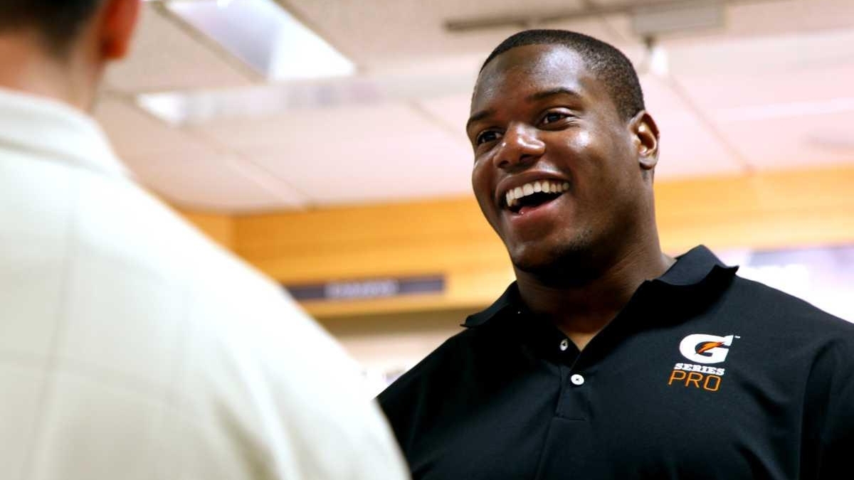 Jets' Ferguson mum on Randy Moss talk - Newsday