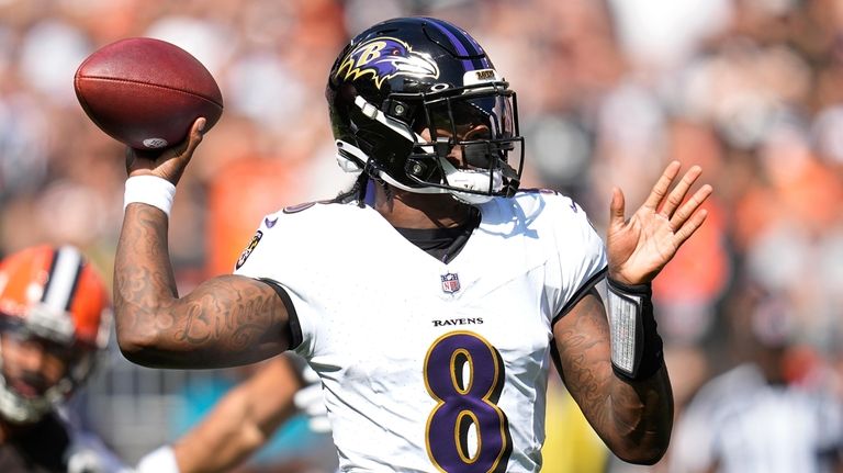 Baltimore Ravens Blow Past Cleveland Browns 28-3: Live Game Log - Sports  Illustrated Baltimore Ravens News, Analysis and More