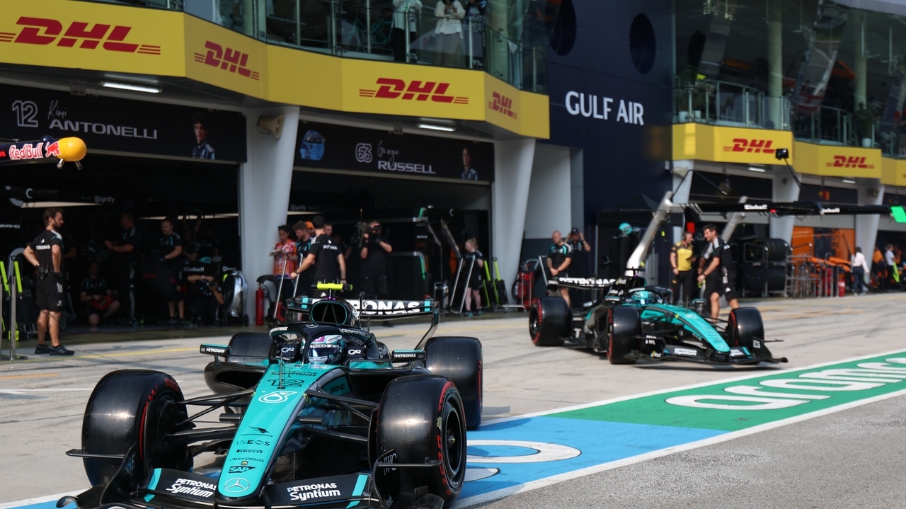 Mercedes boss Wolff slams 'brainless' claims team would favor Antonelli ...