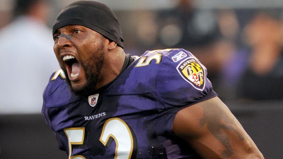 Randy Moss, Ray Lewis, TO Elected to Hall of Fame