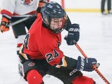 Booth Alam starts fast, finishes strong for Connetquot/Sayville/BBP hockey