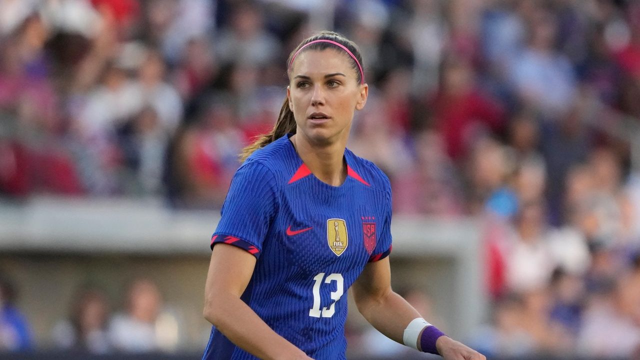 Thorns forward Alex Morgan named top female athlete at Nickelodeon