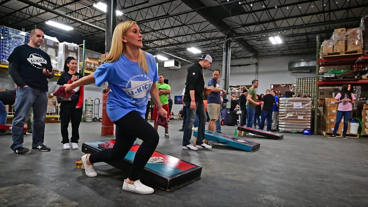 5 Long Island breweries with craft beer and games on tap