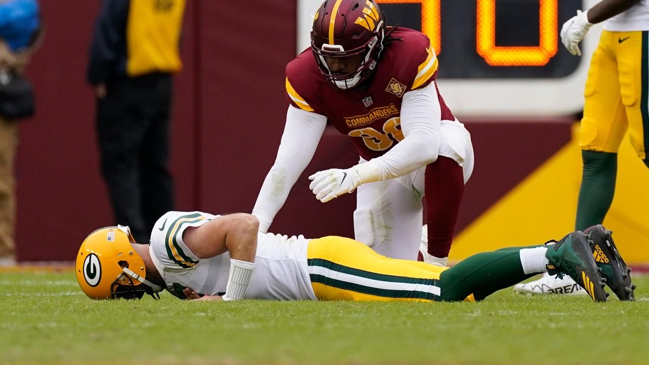 Taylor Heinicke does it again, besting Aaron Rodgers and the Green Bay  Packers