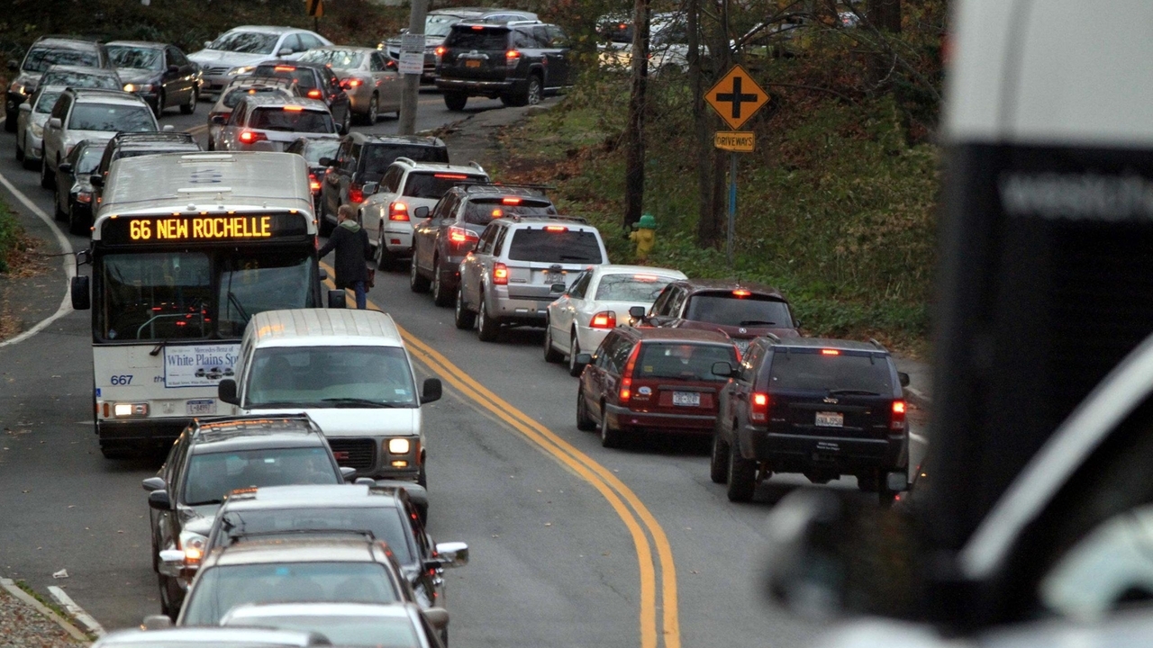 New hurricane evacuation study to include Long Island - Newsday