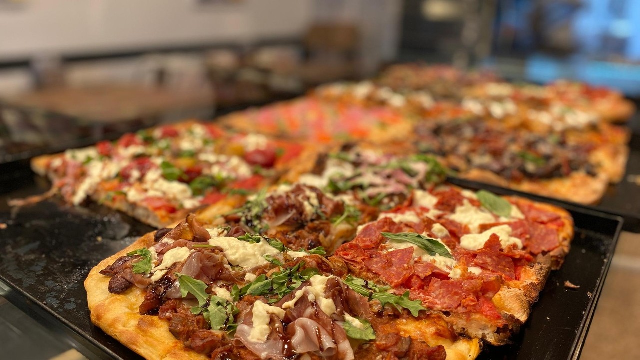Dario's Pizza eröffnet in Massapequa Park