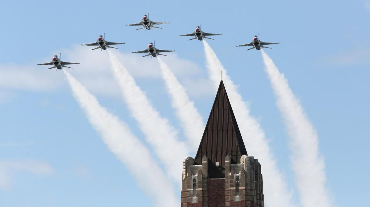 Bethpage Air Show at Jones Beach Mustsee planes and performances