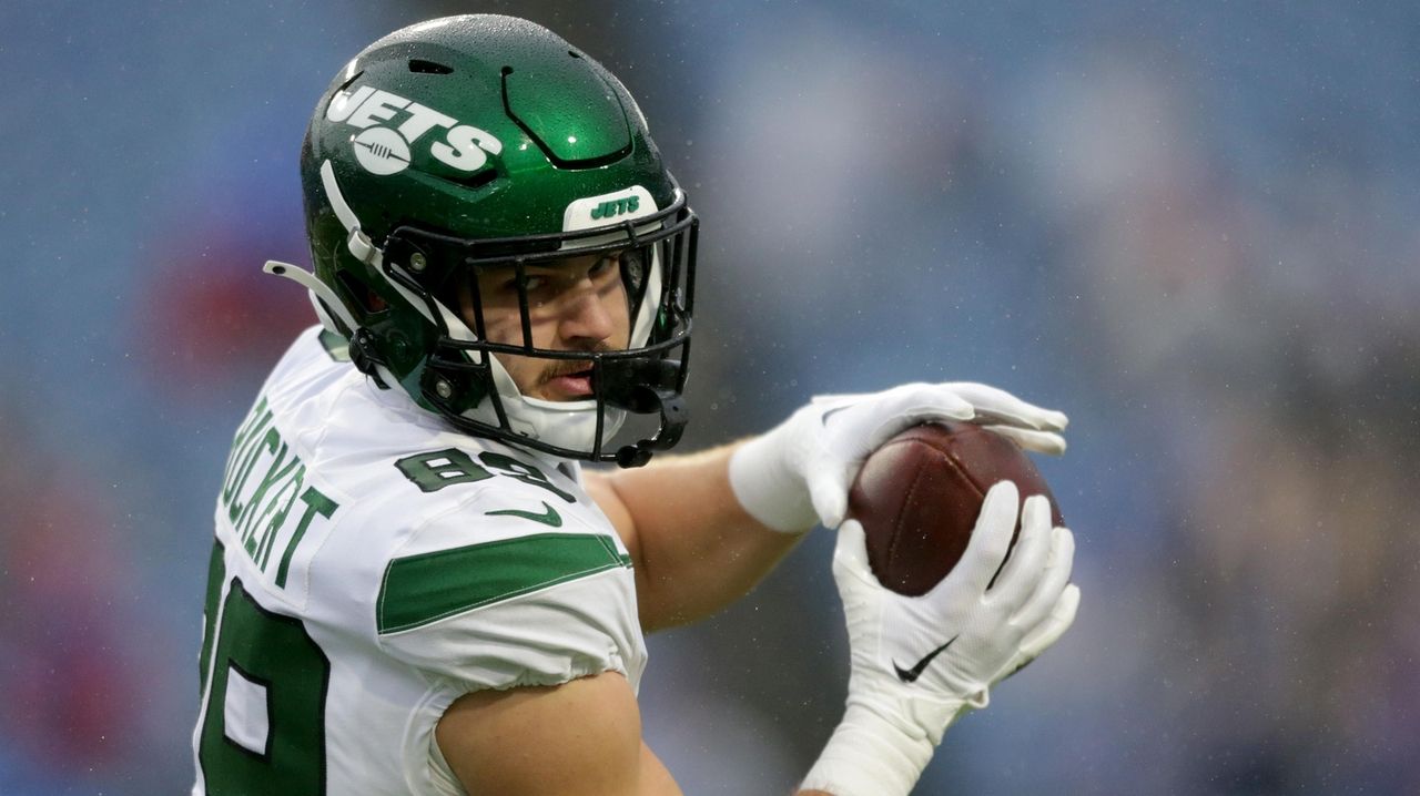 New York Jets tight end Jeremy Ruckert during the NFL Carolina News  Photo - Getty Images