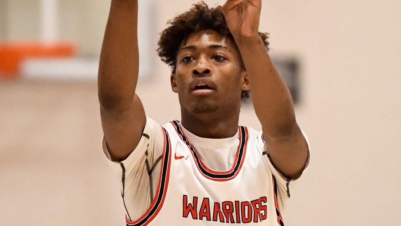 Amityville tops Kings Park, shows it's ready for postseason Newsday