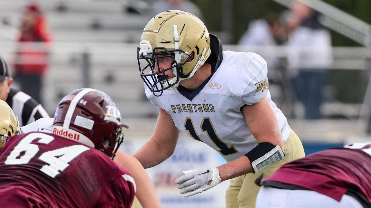 Gridiron Greats LIC edition Newsday