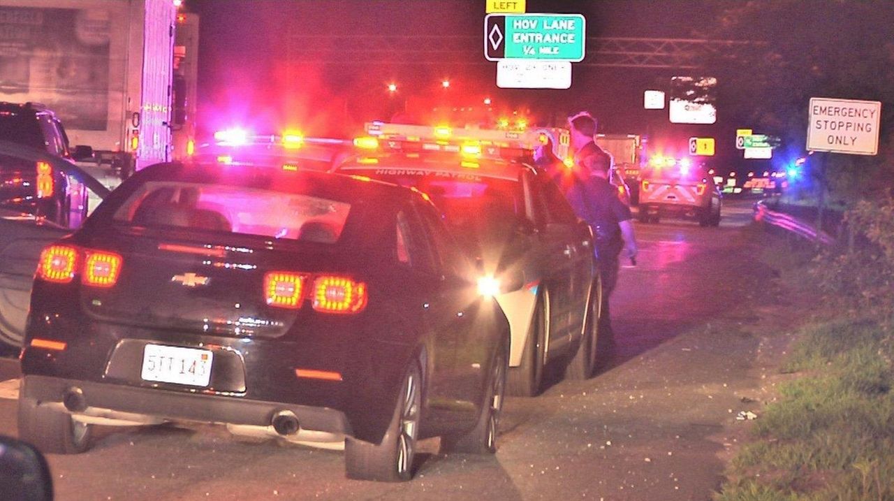 police-2-drivers-arrested-after-long-island-expressway-pursuit-newsday