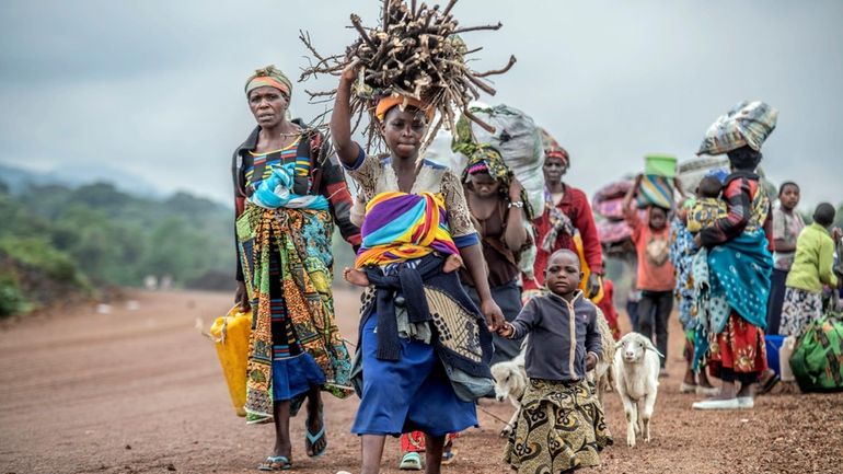 Residents flee fighting between M23 rebels and Congolese forces near...