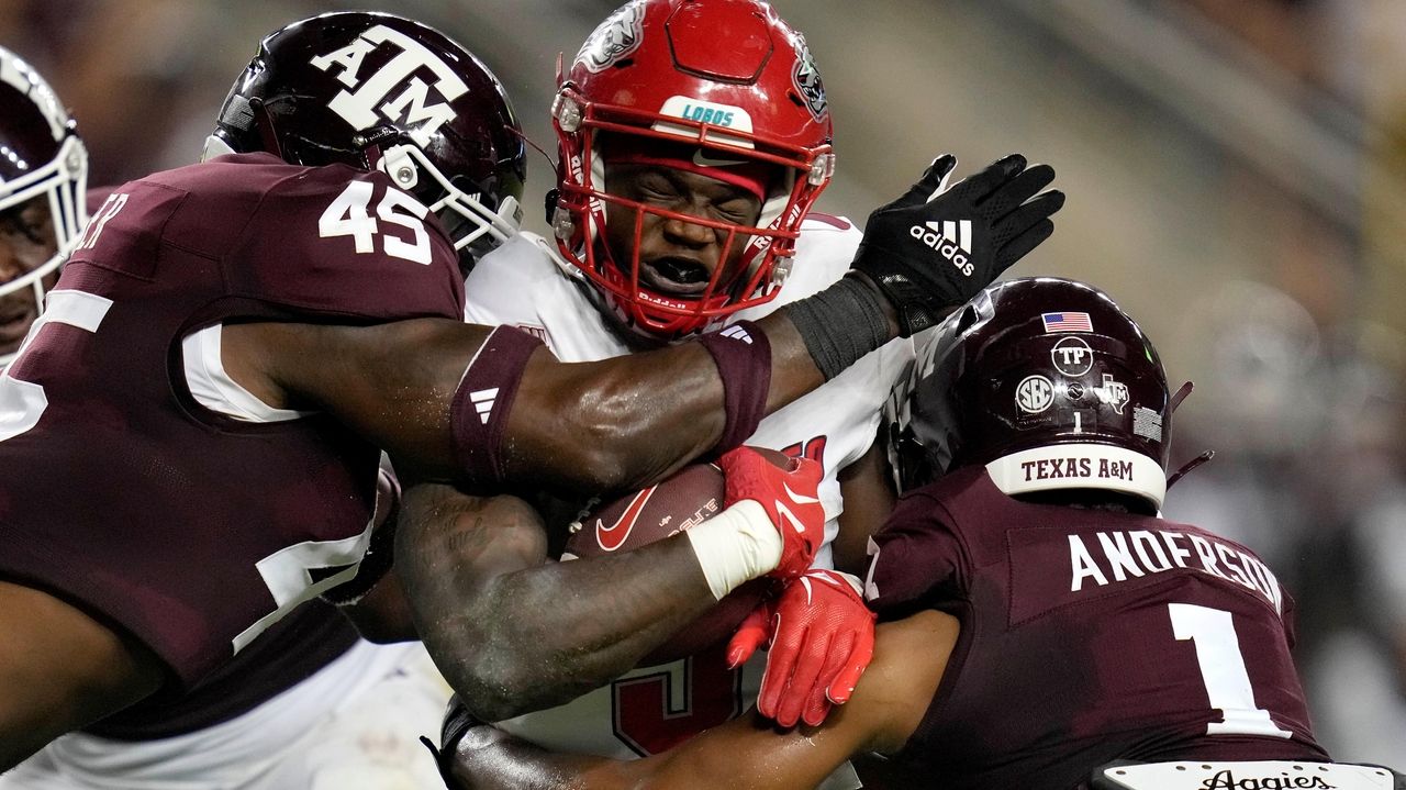 Arkansas away from home again for neutral site game against Texas A&M