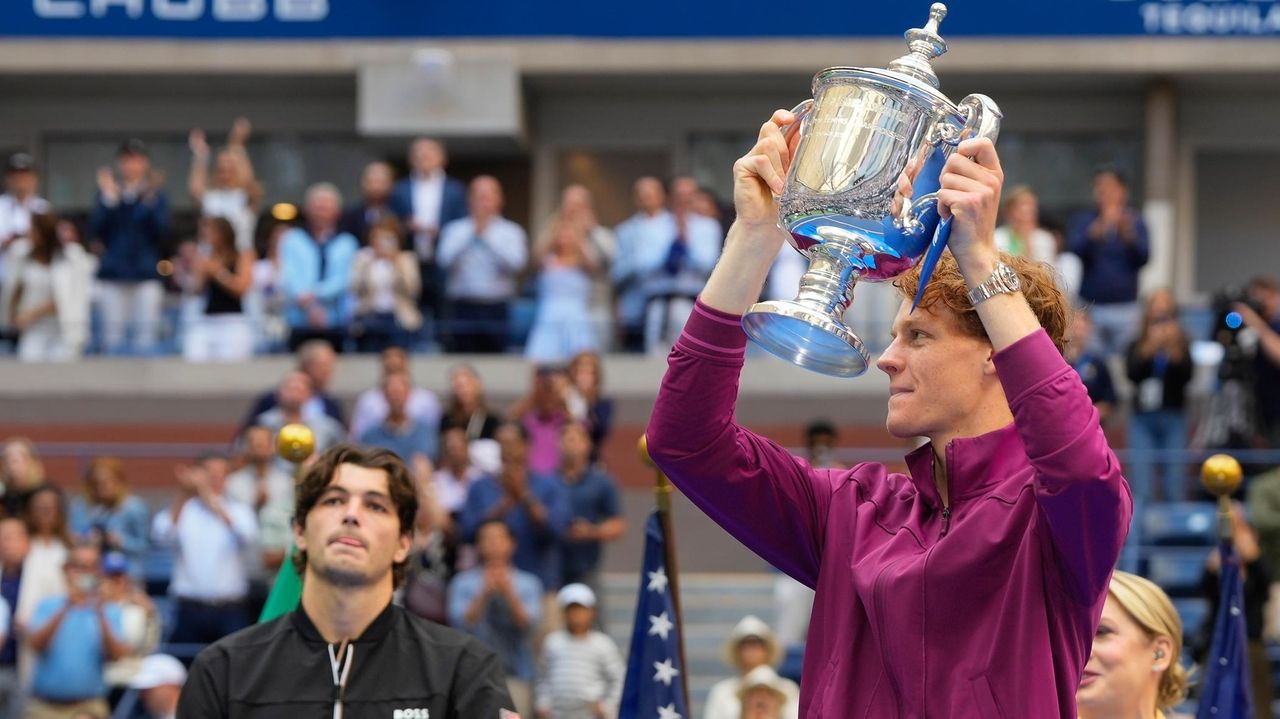 American Fritz falls to top-seeded Sinner in men’s U.S. Open final