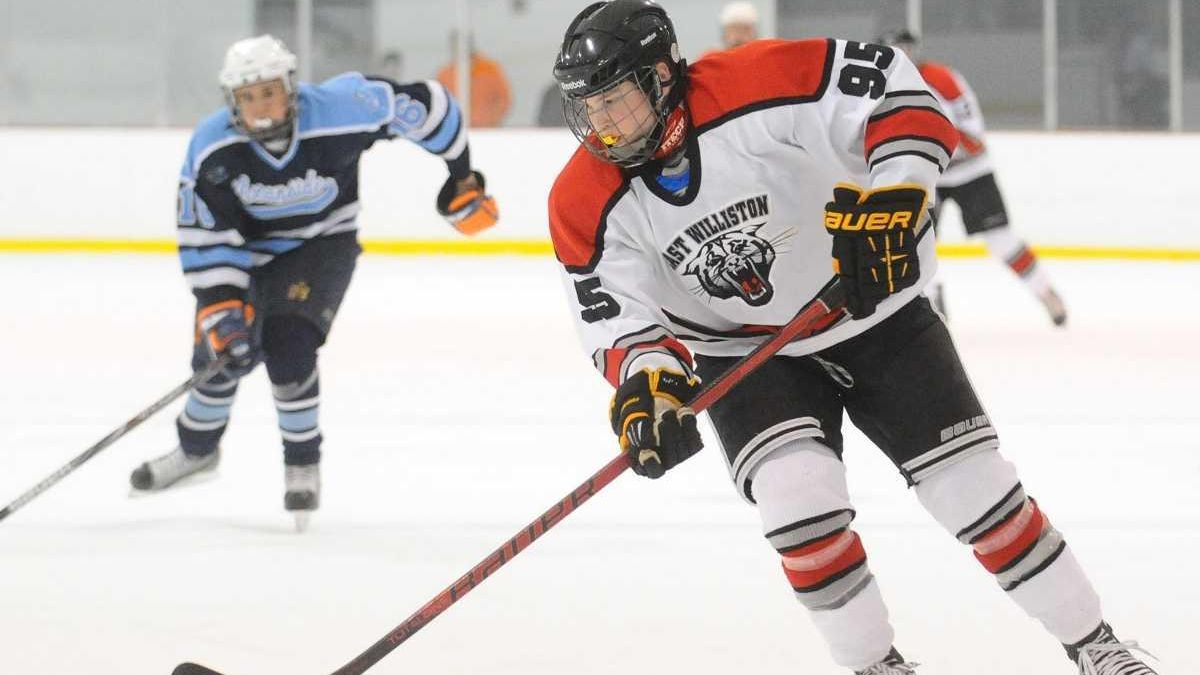 East WillistonJericho hockey building a winner in Michelino Division Newsday