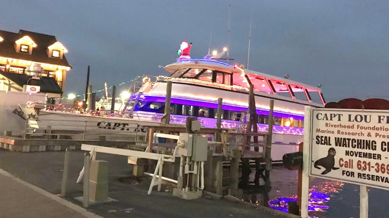 A holiday boat parade comes to Freeport's Nautical Mile this weekend