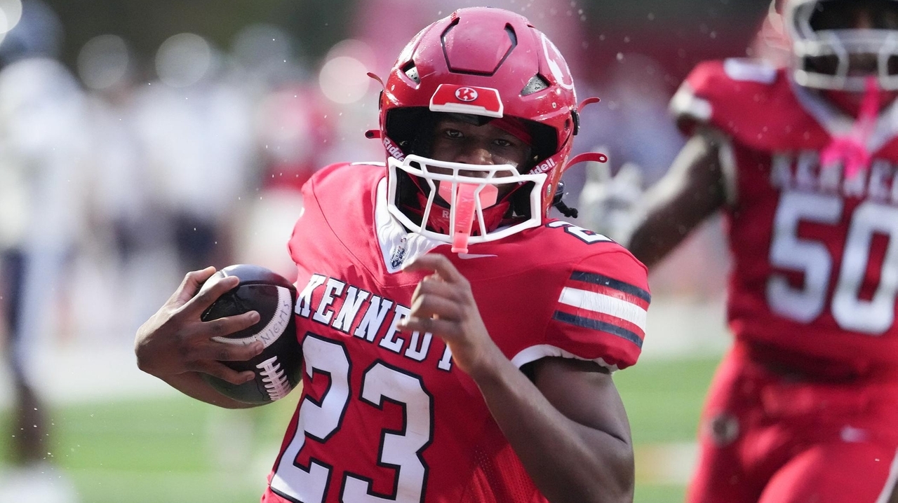 PSAL football rankings after Week 3's games - Newsday