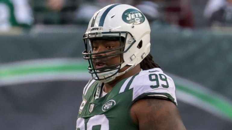 Jets nose tackle Steve McLendon at MetLife Stadium on Dec....