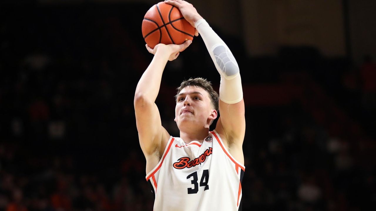 Tyler Bilodeau Scores 27, Jordan Pope Adds 20; Oregon St. Beats USC 86 ...