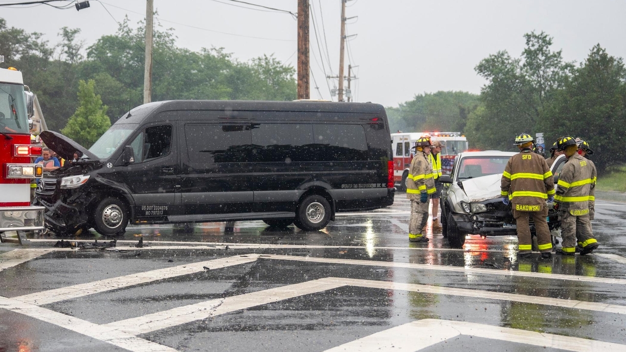 Southold crash involving party bus, truck sends 6 to hospital with minor injuries