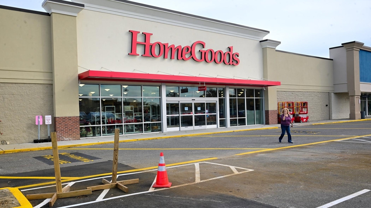 HomeGoods' Shirley store is retailer's 17th on Long Island