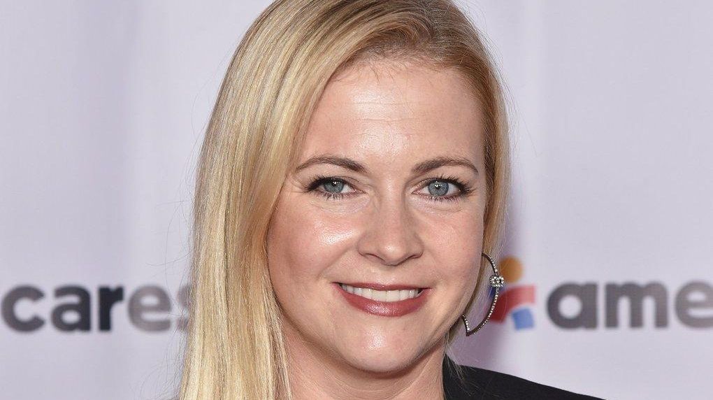 LI’s Melissa Joan Hart to star in ‘Clarissa Explains It All’ reboot ...