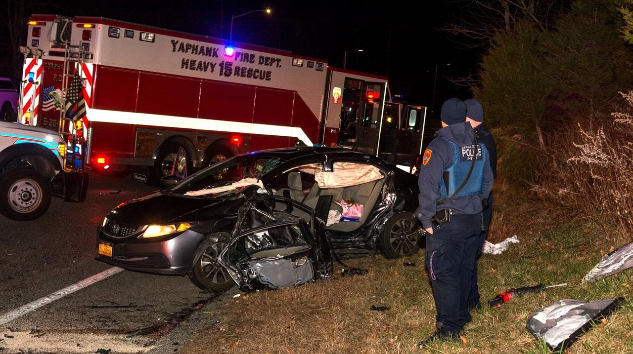 Yaphank Middle Island Road reopens after crash that injured two