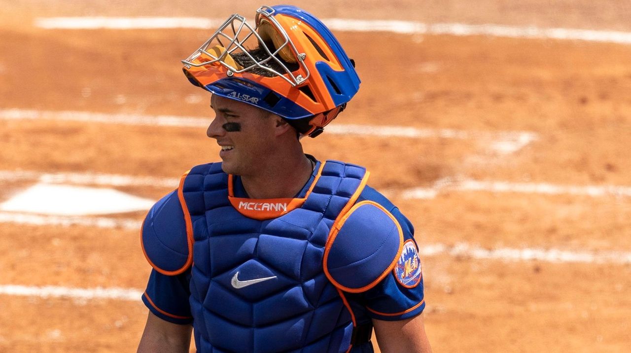 James McCann: Former Mets Catcher (2021 - 2022)